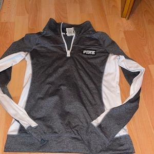 Vs pink work out top